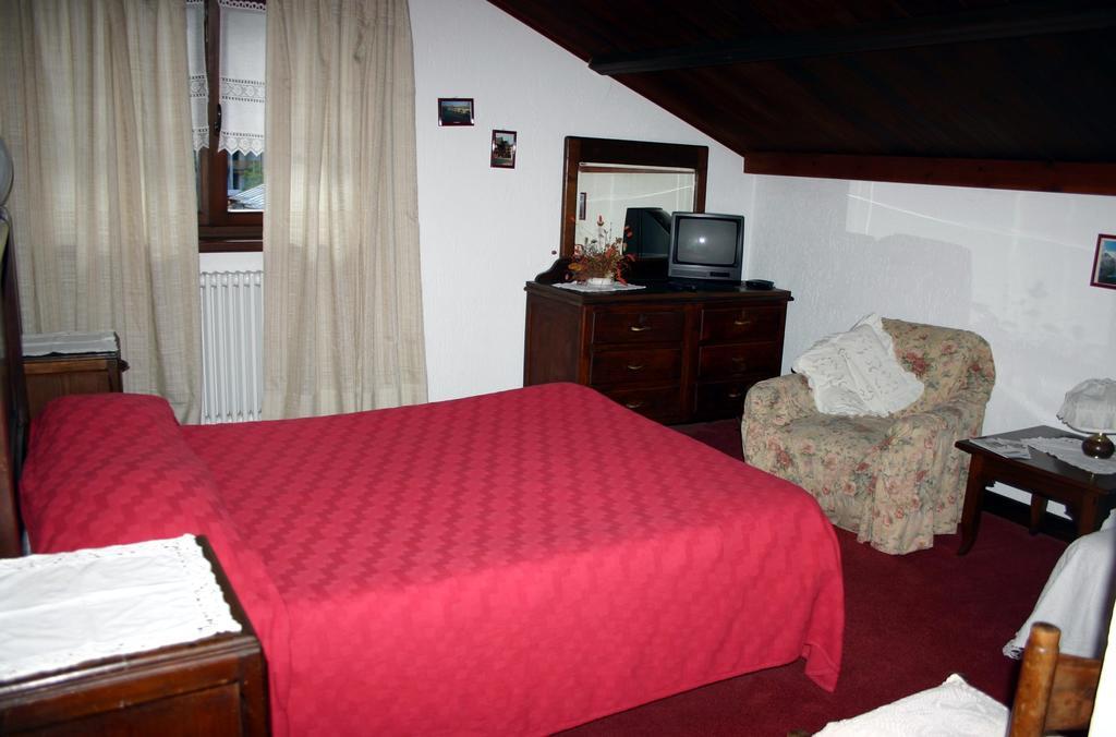 Albergo Martinet 베르난테 외부 사진