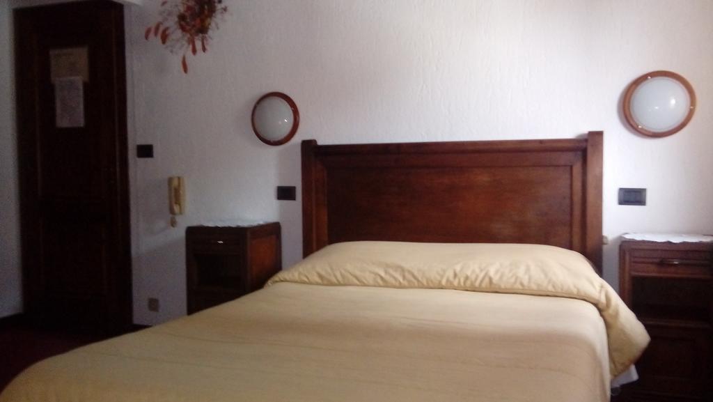 Albergo Martinet 베르난테 외부 사진